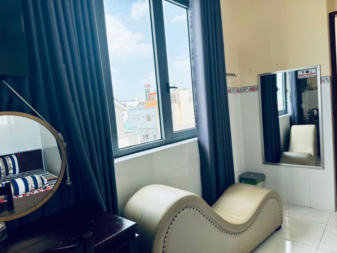 Nha Nghi Thanh Xuan- Co Cho Thue Xe May Va Xuat Hoa Don Ap Dong An Extérieur photo