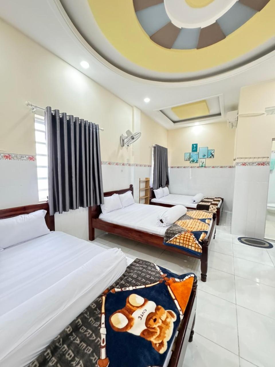 Nha Nghi Thanh Xuan- Co Cho Thue Xe May Va Xuat Hoa Don Ap Dong An Extérieur photo